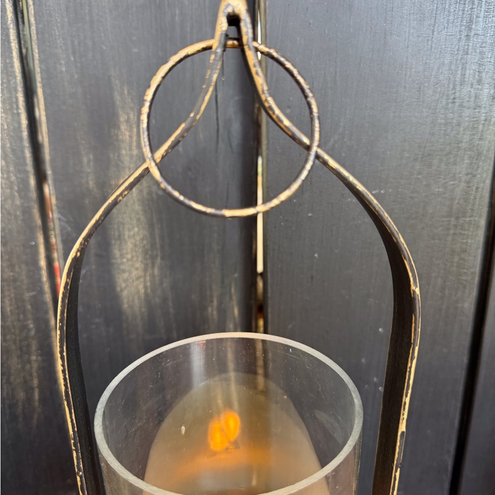 Lucienne Metal Lantern - Picture 5 of 9